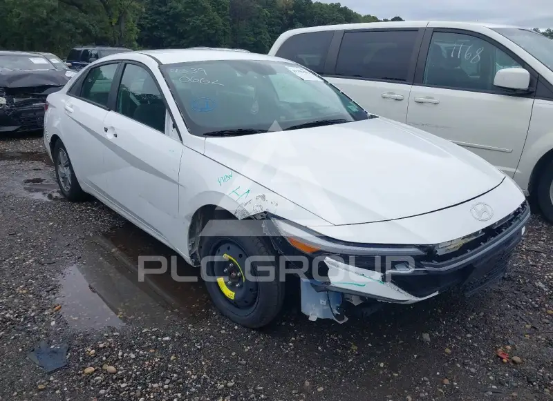 2024 Hyundai Elantra фото