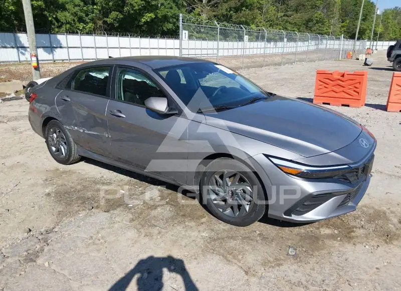 2024 Hyundai Elantra фото
