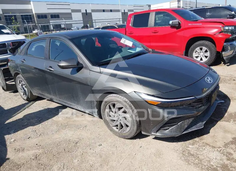 2024 Hyundai Elantra фото