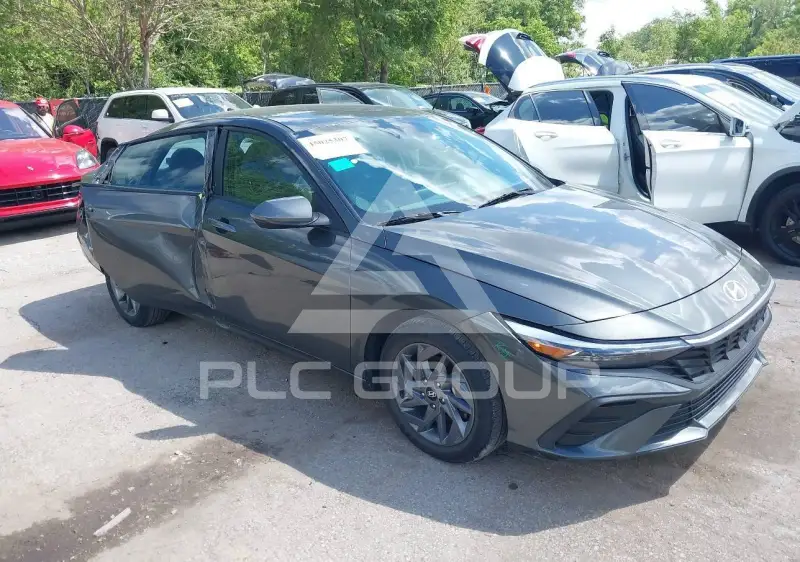 2024 Hyundai Elantra фото