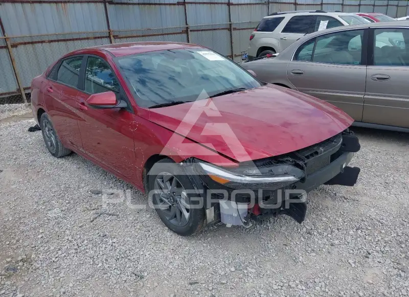 2024 Hyundai Elantra photo