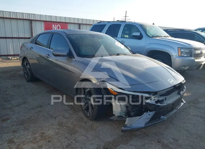 2024 Hyundai Elantra фото
