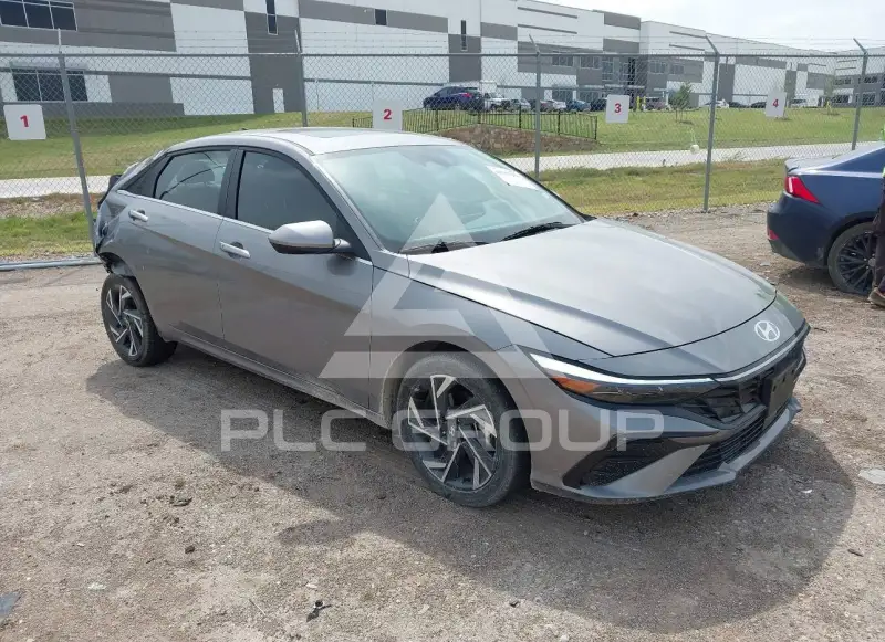 2024 Hyundai Elantra фото