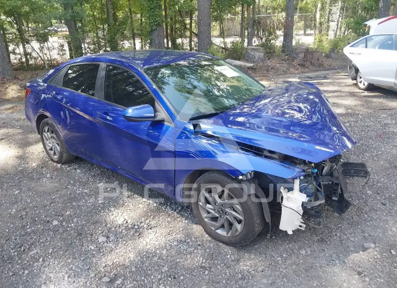 2024 Hyundai Elantra photo