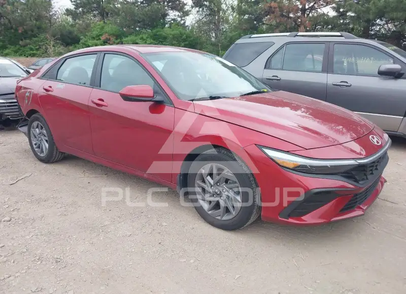 2024 Hyundai Elantra фото