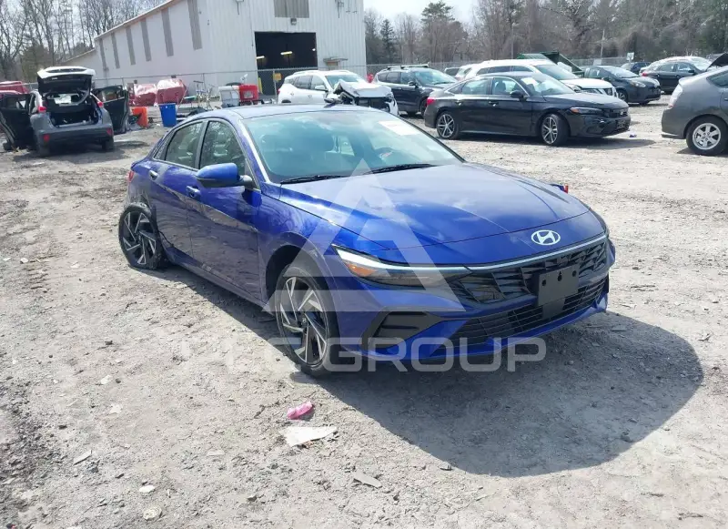 2024 Hyundai Elantra фото