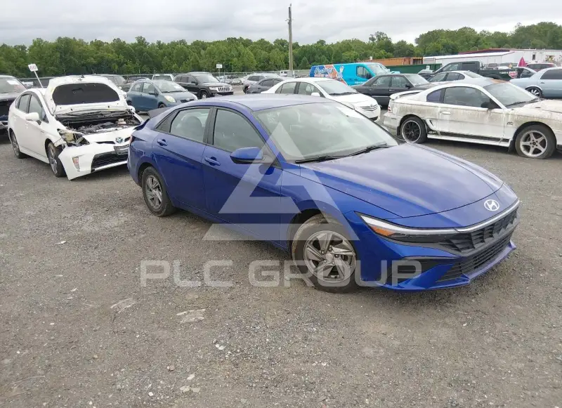 2024 Hyundai Elantra photo