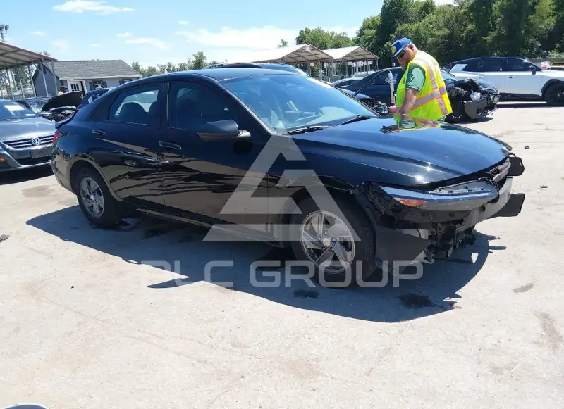 2024 Hyundai Elantra photo