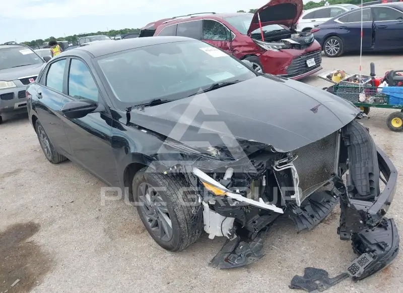 2024 Hyundai Elantra photo