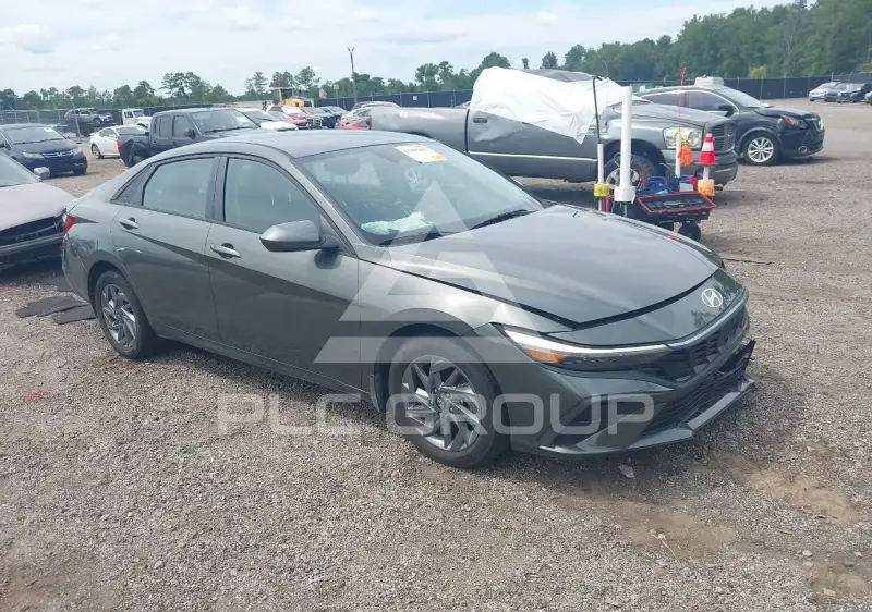 2024 Hyundai Elantra фото