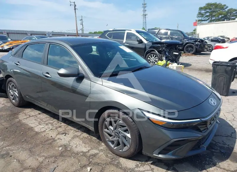 2024 Hyundai Elantra фото