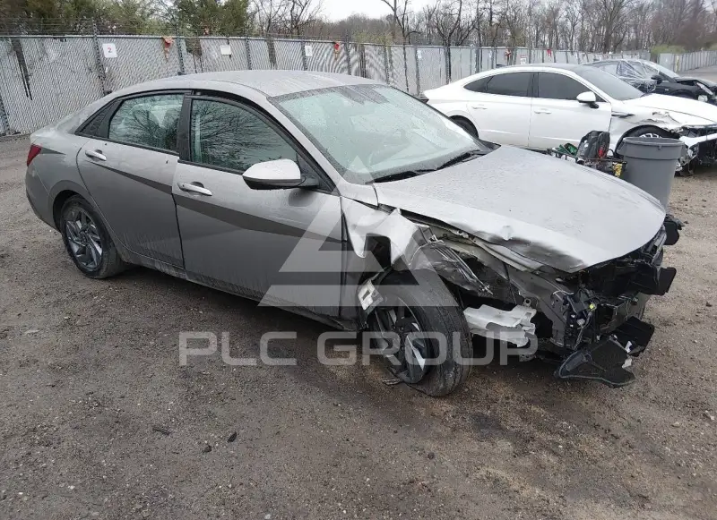 2024 Hyundai Elantra фото