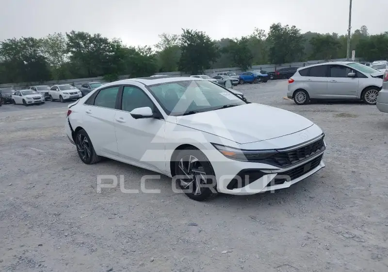 2024 Hyundai Elantra фото