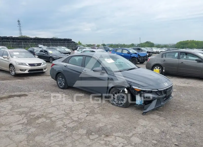 2024 Hyundai Elantra фото