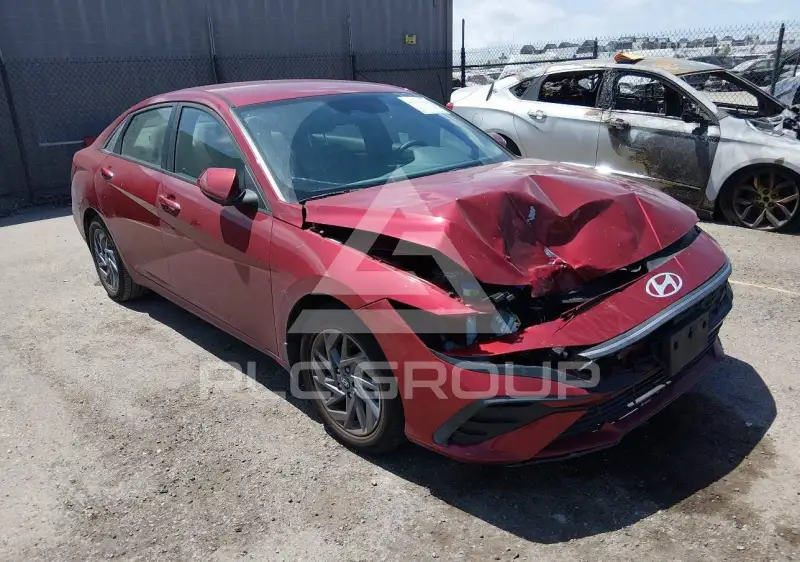 2024 Hyundai Elantra фото