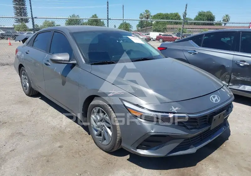 2024 Hyundai Elantra фото