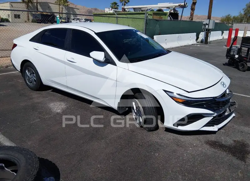 2024 Hyundai Elantra фото