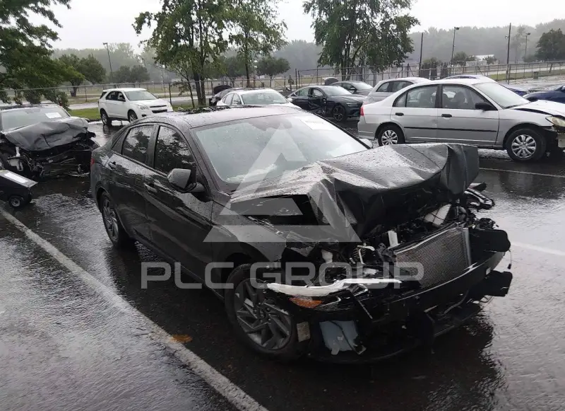 2024 Hyundai Elantra фото