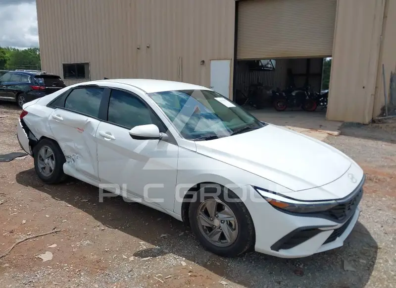 2024 Hyundai Elantra фото