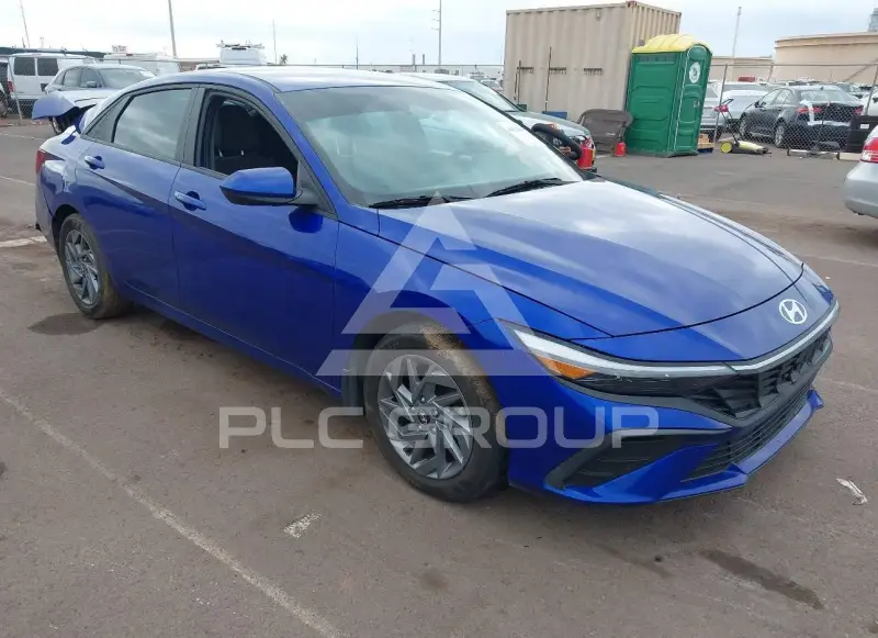 2024 Hyundai Elantra фото