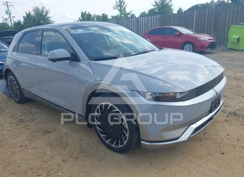 2024 Hyundai Ioniq photo
