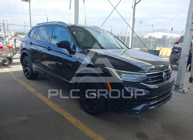 2024 Volkswagen Tiguan photo