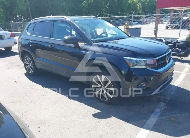 2024 Volkswagen Taos photo