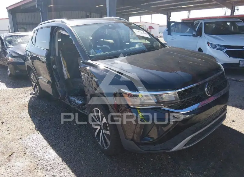 2024 Volkswagen Taos photo