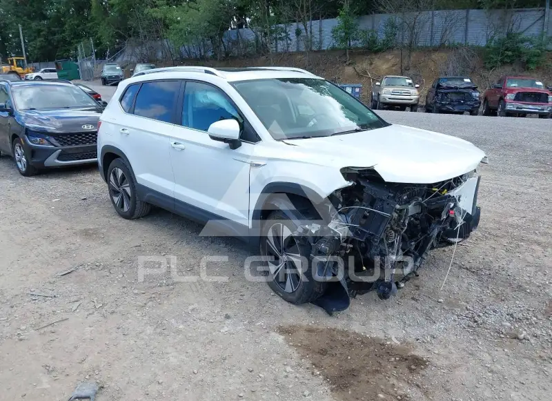 2024 Volkswagen Taos photo