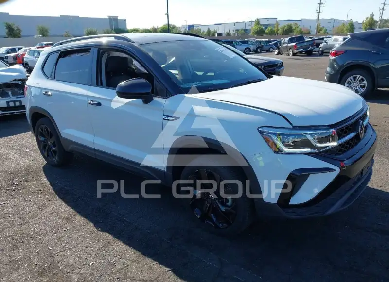 2024 Volkswagen Taos photo