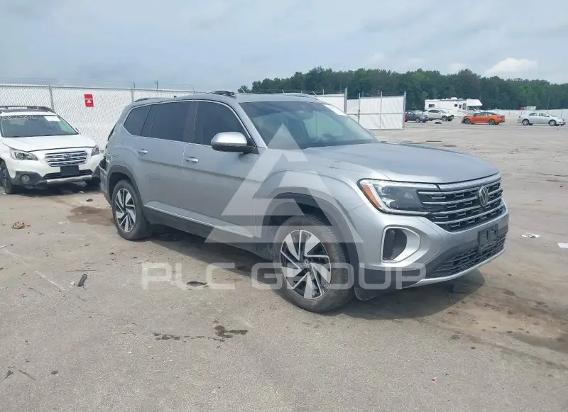 2024 Volkswagen Atlas photo
