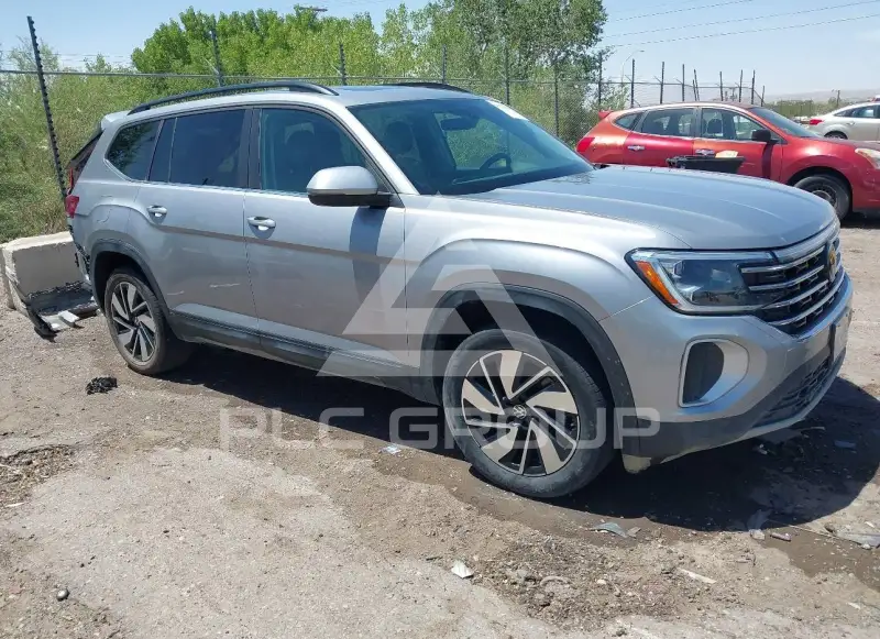 2024 Volkswagen Atlas photo