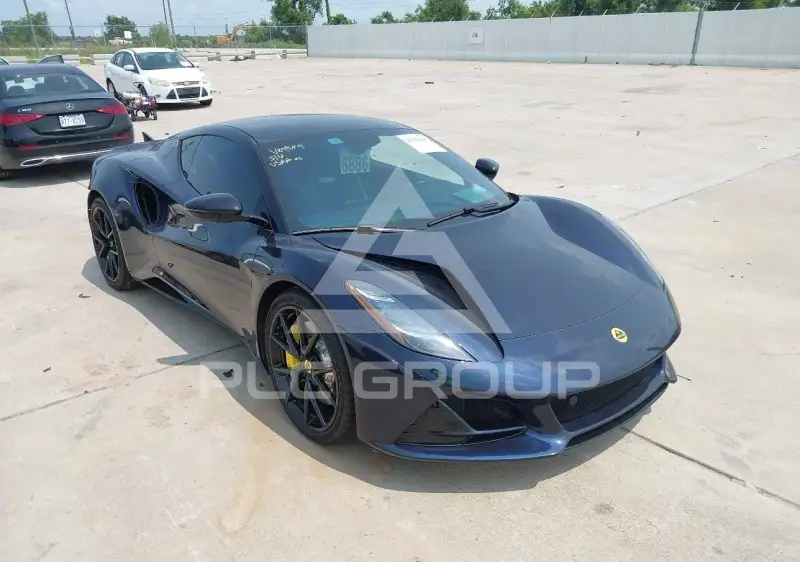 2024 Lotus Emira фото