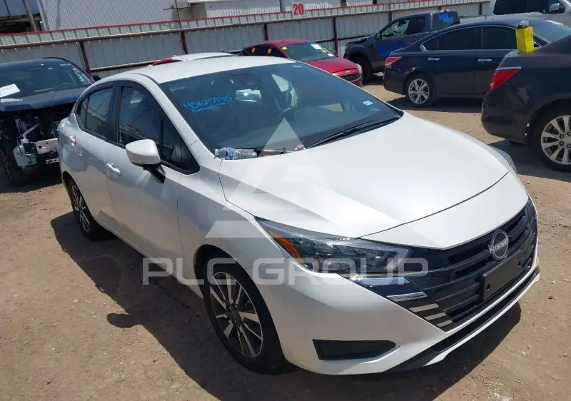 2025 Nissan VERSA photo