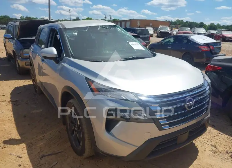 2025 Nissan ROGUE photo