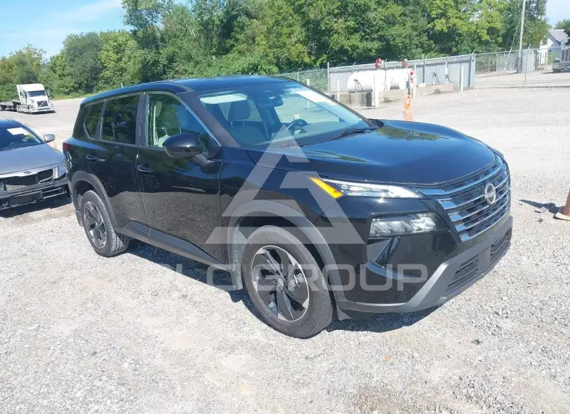 2025 Nissan ROGUE photo