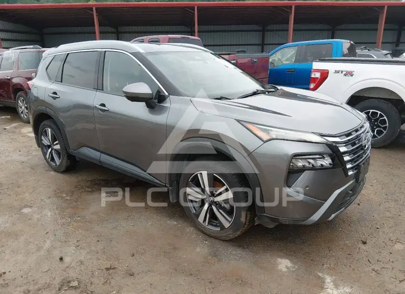 2025 Nissan ROGUE photo