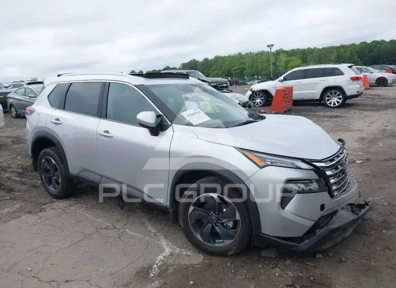 2025 Nissan ROGUE фото