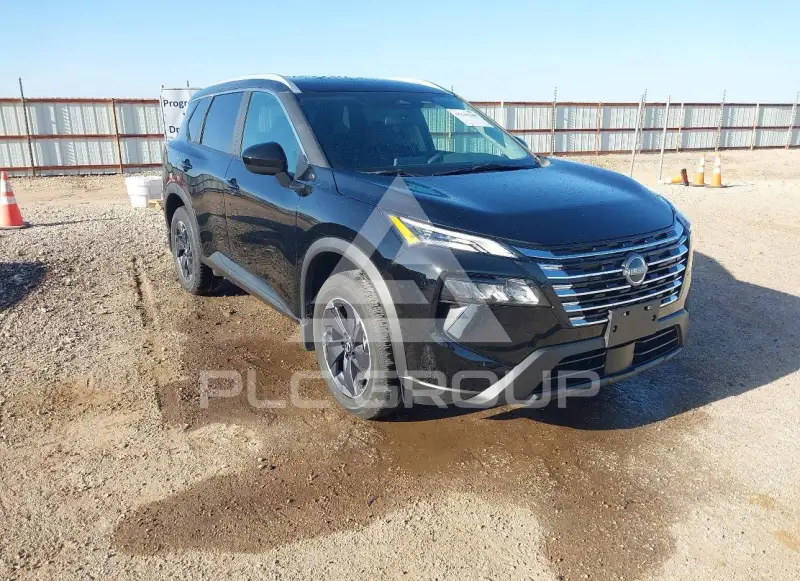 2025 Nissan ROGUE photo