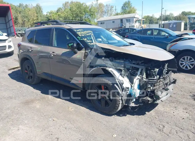 2025 Nissan ROGUE photo