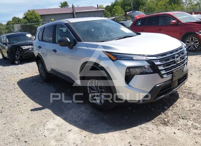 2025 Nissan ROGUE photo