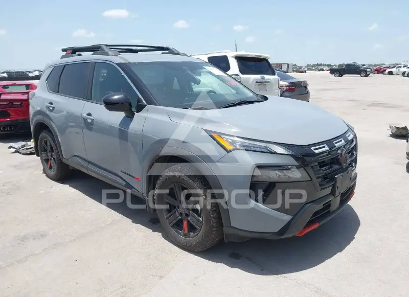 2025 Nissan ROGUE фото