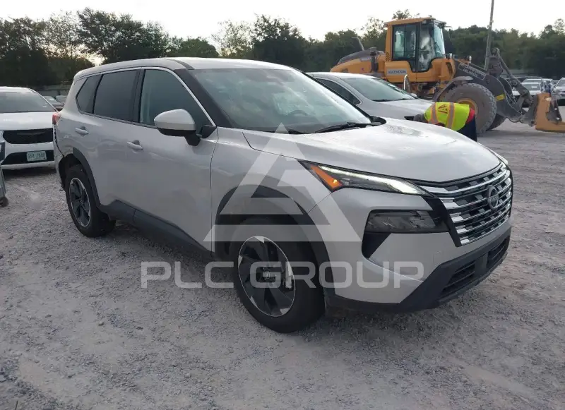2025 Nissan ROGUE photo