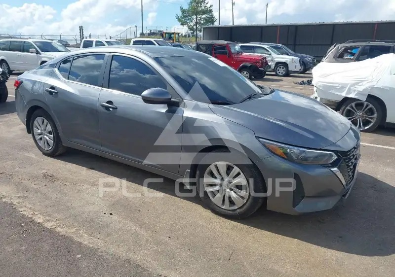 2025 Nissan SENTRA photo