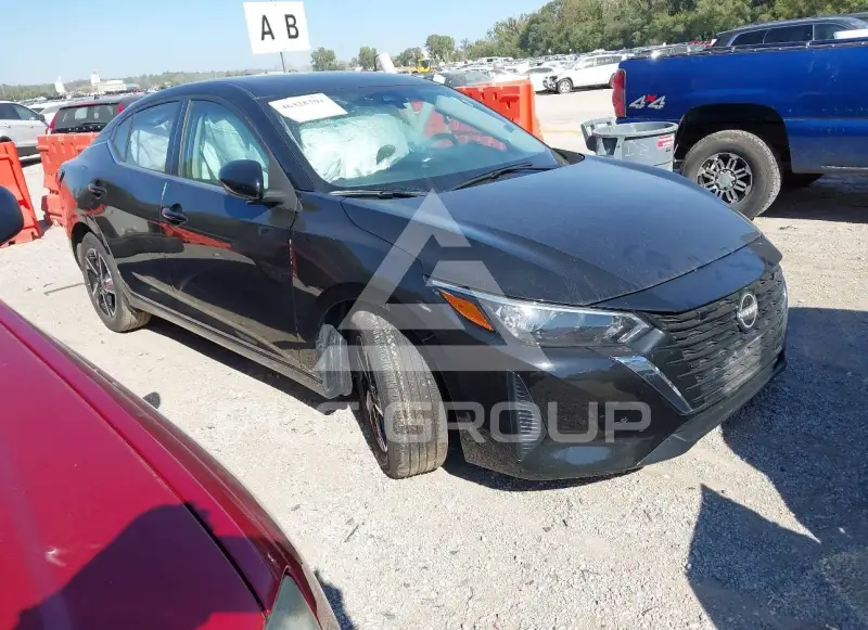 2025 Nissan SENTRA photo