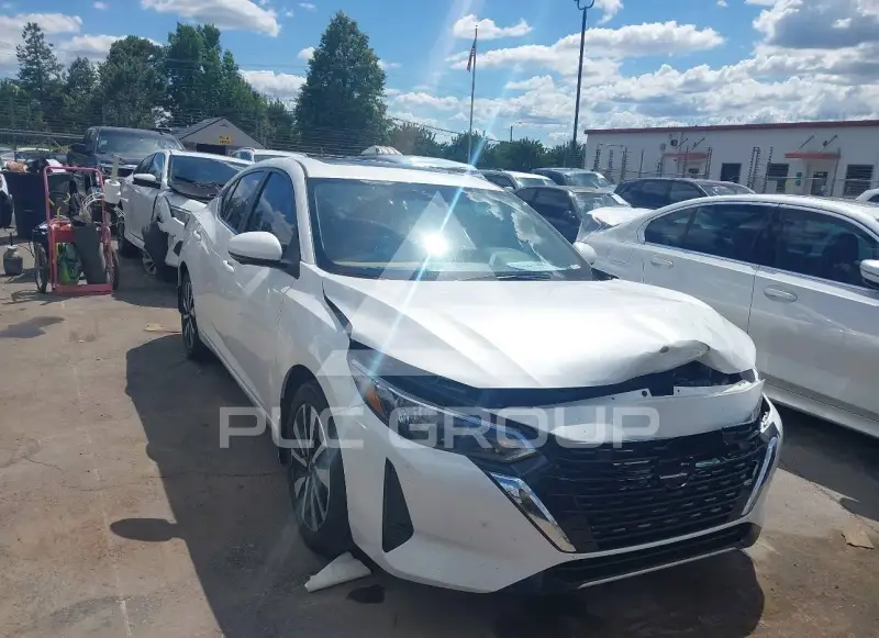 2025 Nissan SENTRA photo