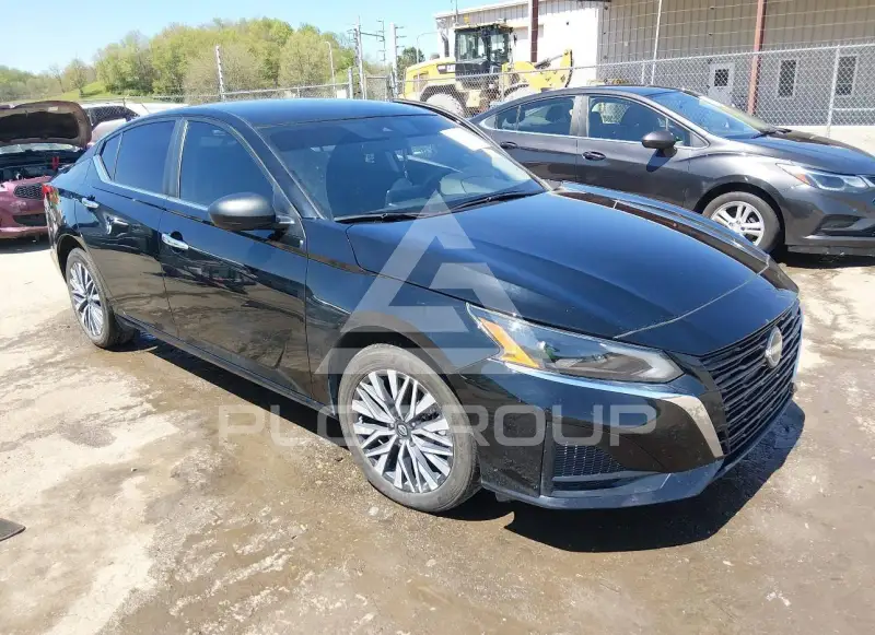 2025 Nissan ALTIMA photo