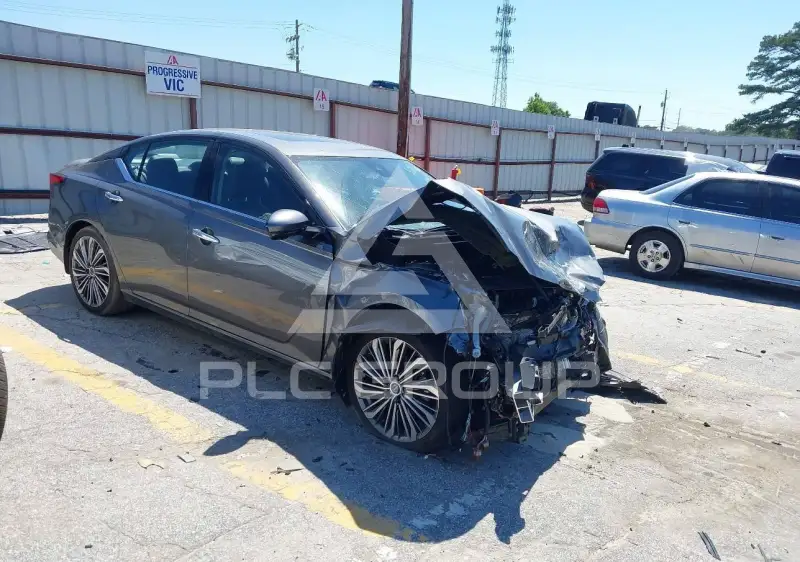 2025 Nissan ALTIMA photo
