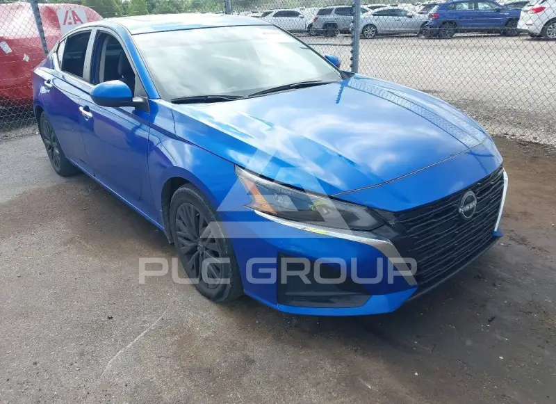 2025 Nissan ALTIMA фото