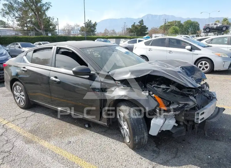 2025 Nissan ALTIMA photo